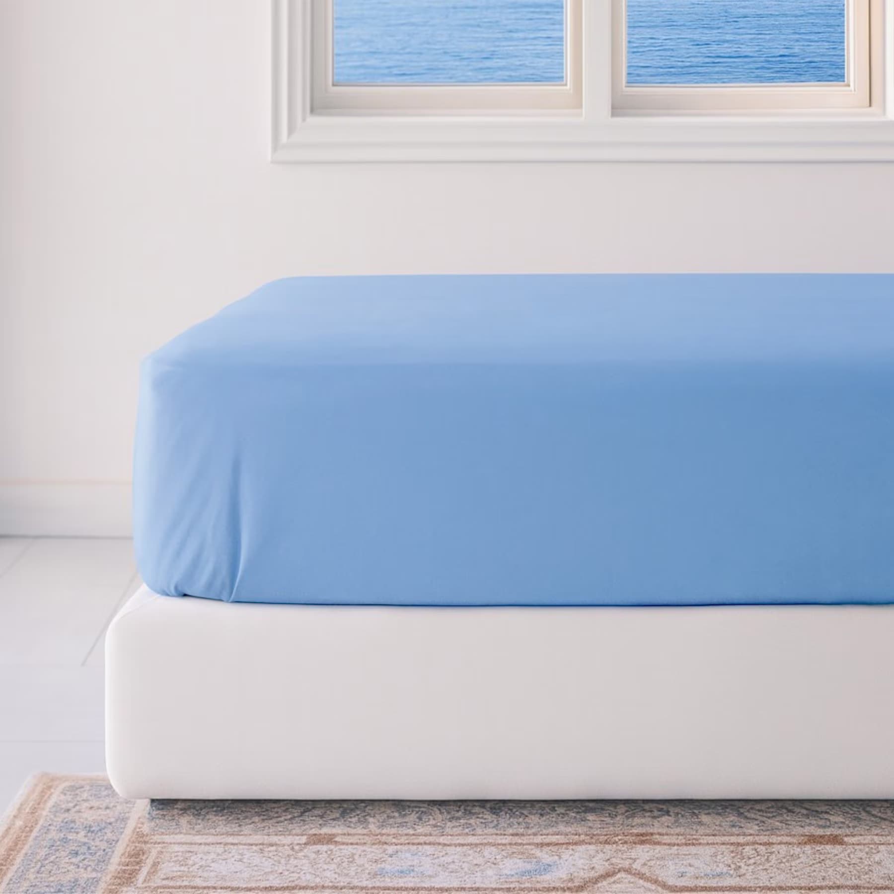 BedVoyage BedVoyage 100% Viscose from Bamboo Cooling & Lightweight Fitted Sheet, Ocean, Queen